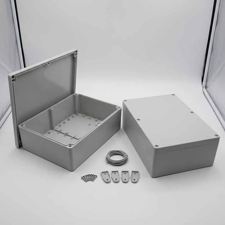 11-27 Plastic Enclosure